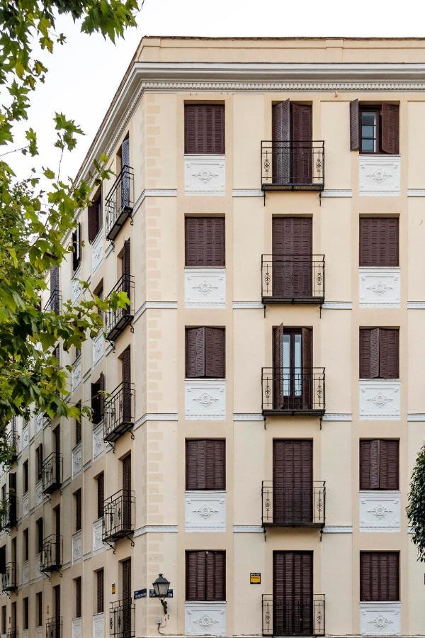 Bob W Arte Aparthotel Madrid Ngoại thất bức ảnh