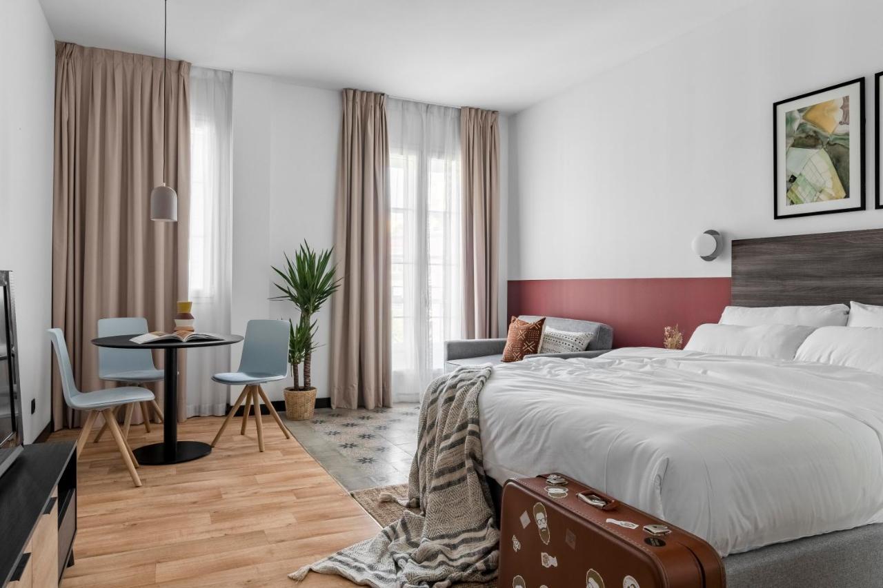 Bob W Arte Aparthotel Madrid Ngoại thất bức ảnh